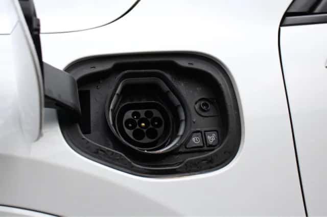 Ford Kuga (2023) thumbnail 37