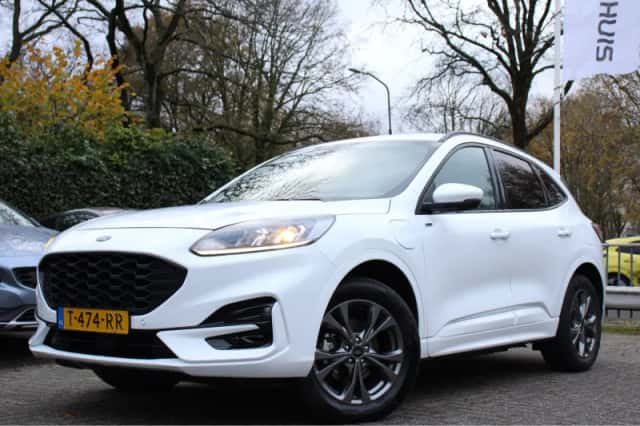 Ford Kuga (2023) thumbnail 40