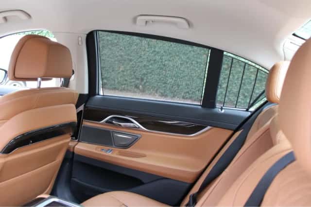 BMW 7-Serie (2015) thumbnail 42