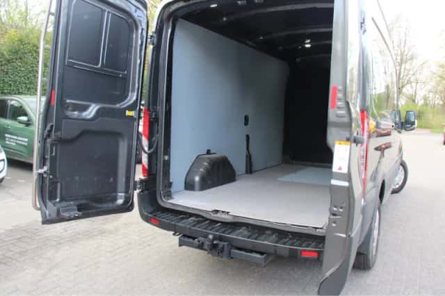 Ford Transit (2023) thumbnail 28