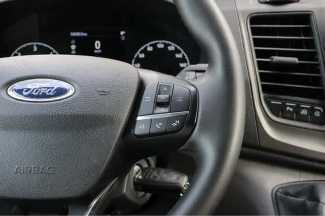 Ford Transit (2023) thumbnail 10