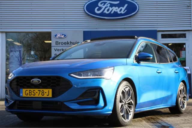 Ford Focus (2024) thumbnail 1