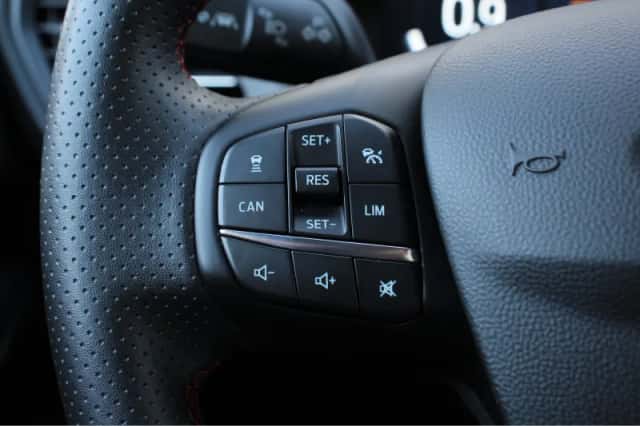 Ford Focus (2024) thumbnail 17