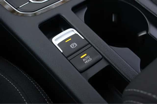 Volkswagen Passat (2021) thumbnail 26