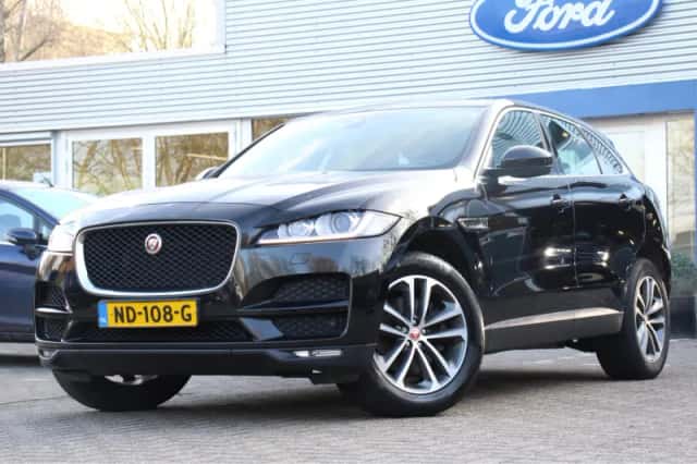 Jaguar F-Pace (2017) thumbnail 35