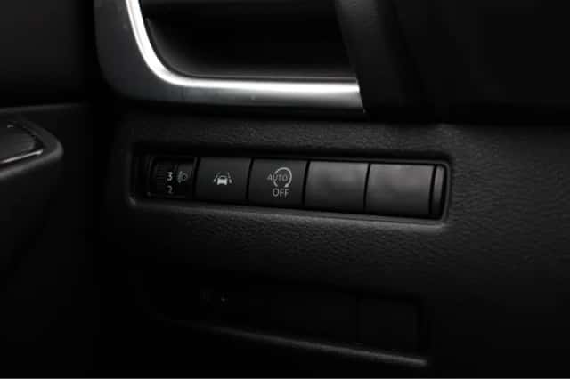Nissan Qashqai (2023) thumbnail 17