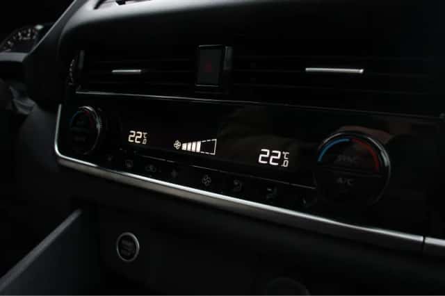 Nissan Qashqai (2023) thumbnail 21