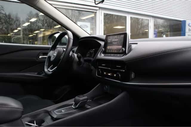 Nissan Qashqai (2023) thumbnail 6