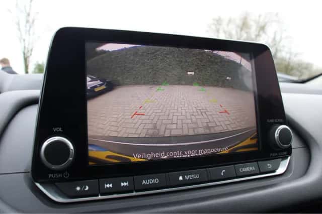 Nissan Qashqai (2023) thumbnail 10