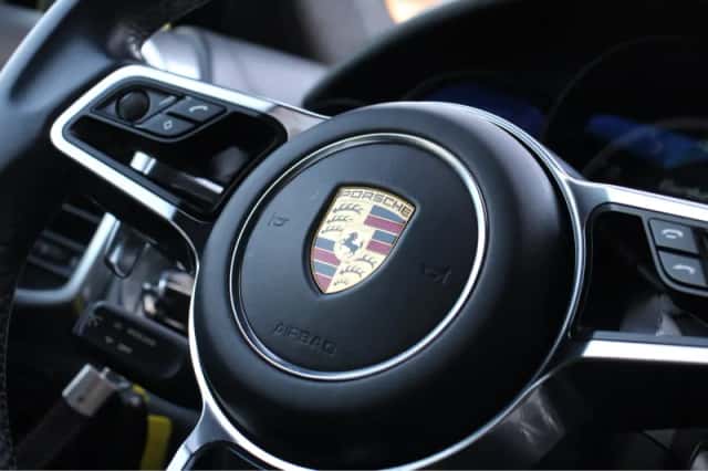 Porsche Cayenne (2015) thumbnail 20
