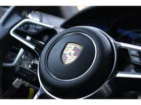 Porsche Cayenne (2015) thumbnail 20