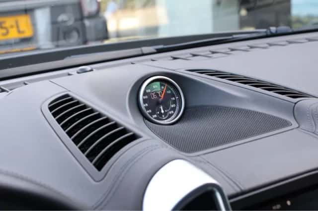 Porsche Cayenne (2015) thumbnail 22