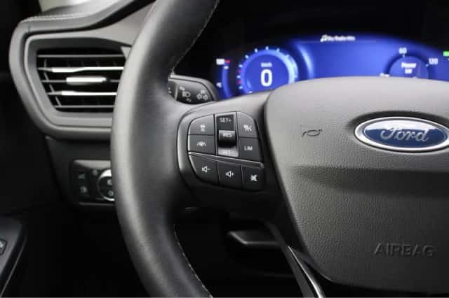 Ford Kuga (2021) thumbnail 13