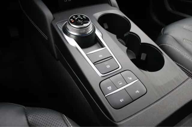 Ford Kuga (2021) thumbnail 20