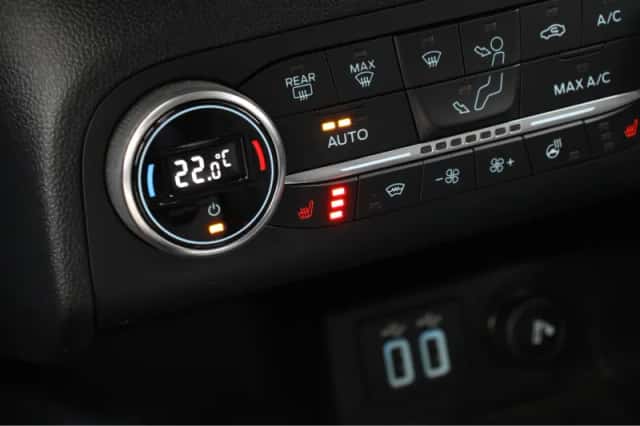 Ford Kuga (2021) thumbnail 30