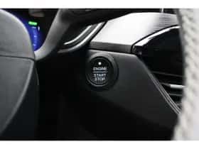 Ford Kuga (2021) thumbnail 32