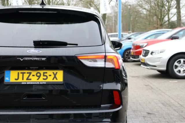 Ford Kuga (2021) thumbnail 40