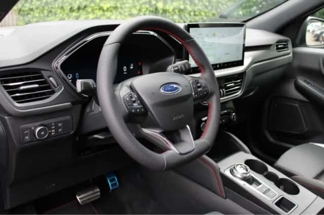 Ford Kuga (2026) thumbnail 4