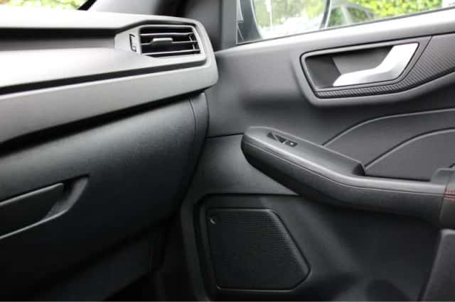 Ford Kuga (2026) thumbnail 39