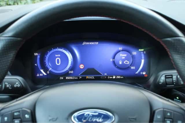 Ford Kuga (2021) thumbnail 14