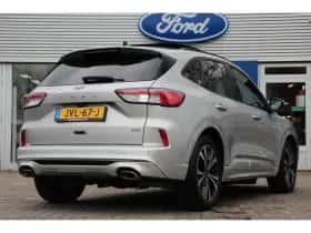 Ford Kuga (2021) thumbnail 3