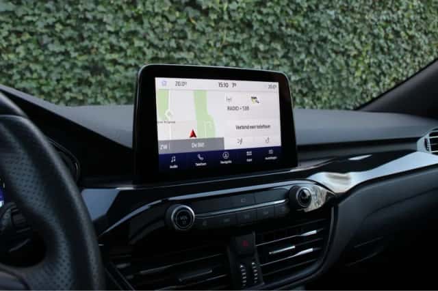 Ford Kuga (2021) thumbnail 21