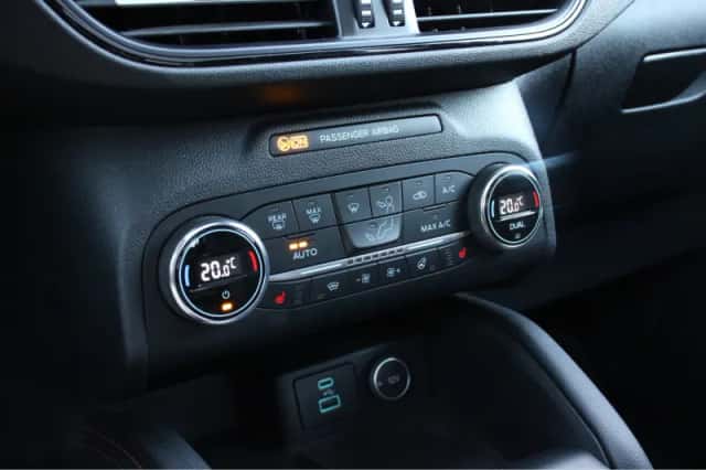 Ford Kuga (2021) thumbnail 24