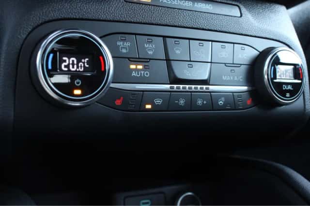Ford Kuga (2021) thumbnail 27