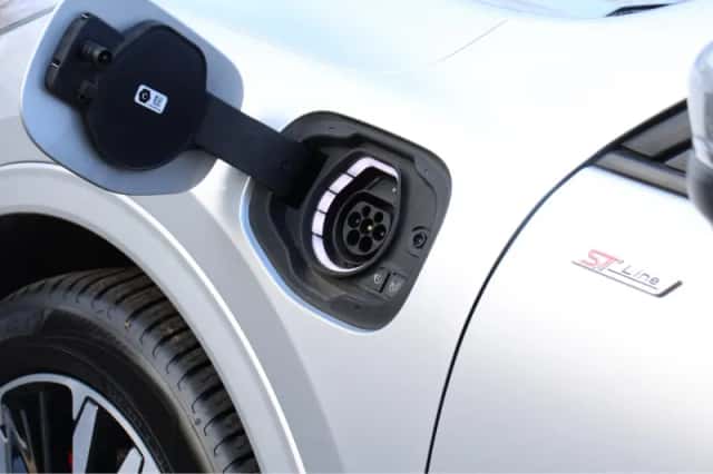 Ford Kuga (2021) thumbnail 37
