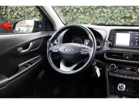Hyundai Kona (2018) thumbnail 8
