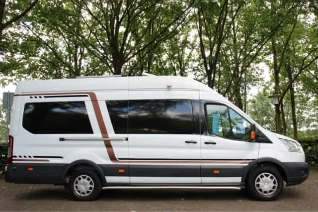 Ford Transit (2019) thumbnail 3