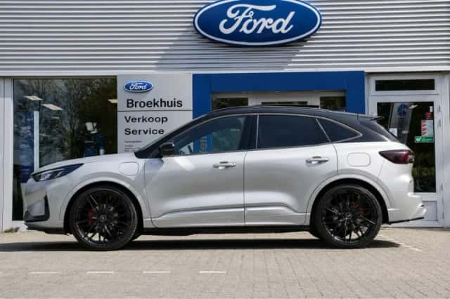 Ford Kuga (2026) thumbnail 2