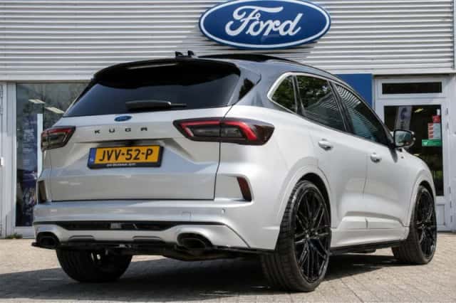 Ford Kuga (2026) thumbnail 3