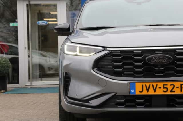 Ford Kuga (2026) thumbnail 38