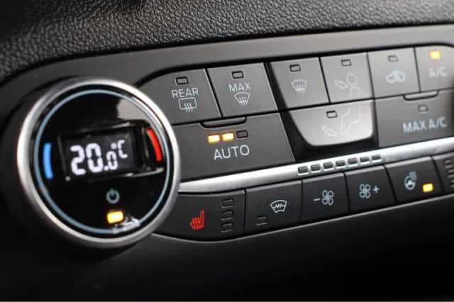 Ford Focus (2023) thumbnail 21