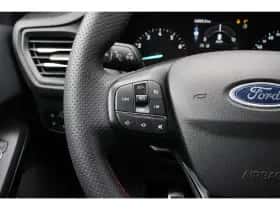 Ford Focus (2023) thumbnail 9