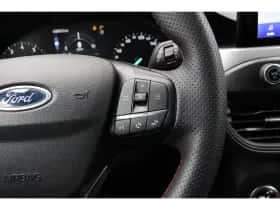 Ford Focus (2023) thumbnail 10
