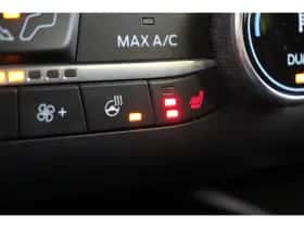 Ford Kuga (2023) thumbnail 11