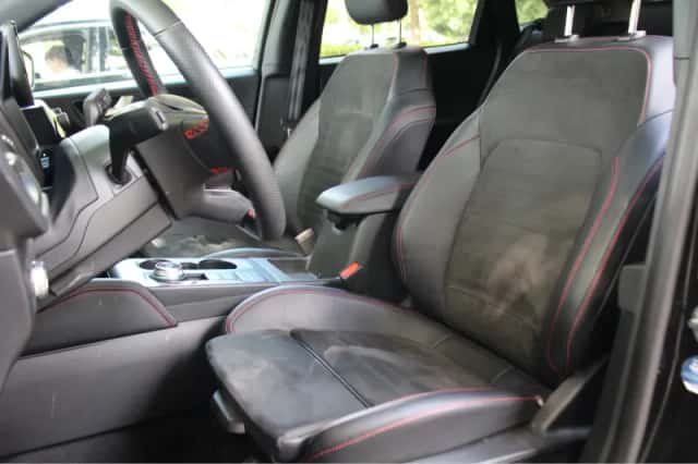 Ford Kuga (2023) thumbnail 5