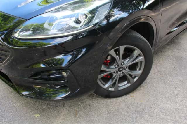 Ford Kuga (2023) thumbnail 43