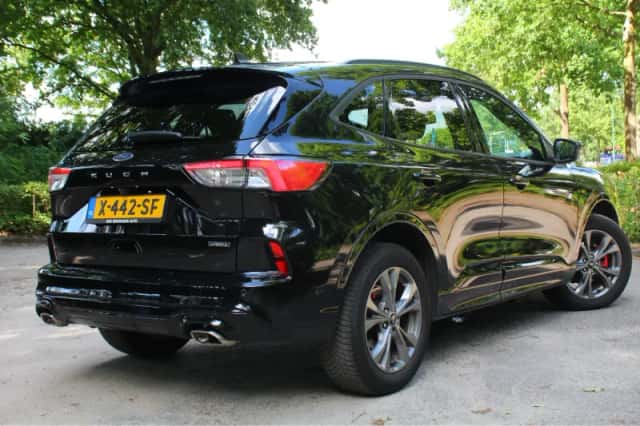 Ford Kuga (2023) thumbnail 46