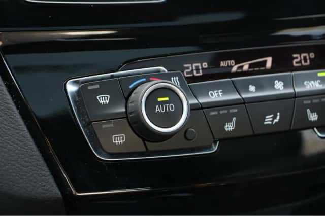 BMW X2 (2020) thumbnail 26