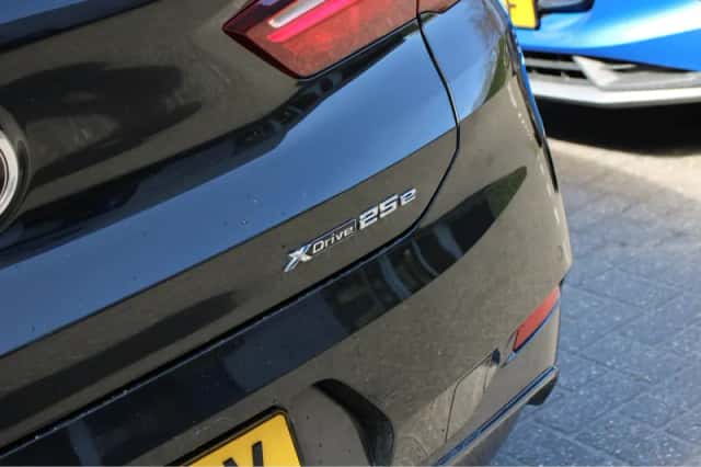 BMW X2 (2020) thumbnail 36