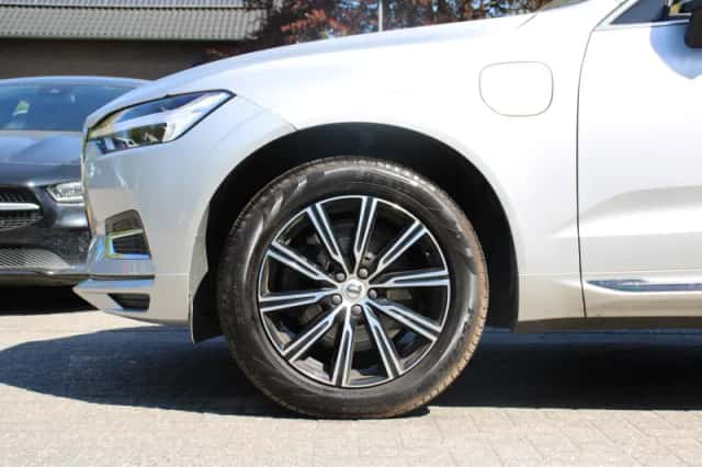 Volvo XC60 (2019) thumbnail 32
