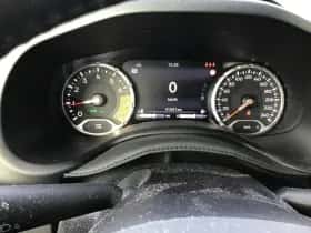 Jeep Renegade (2022) thumbnail 11