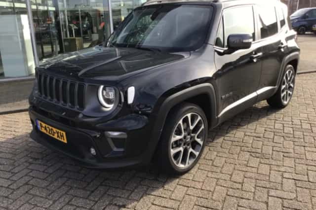 Jeep Renegade (2022) thumbnail 15