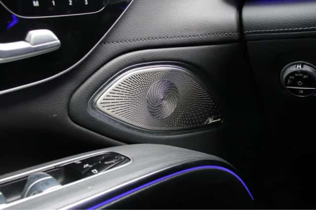 Mercedes-Benz EQS (2022) thumbnail 23