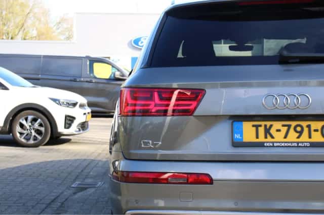 Audi Q7 (2016) thumbnail 48