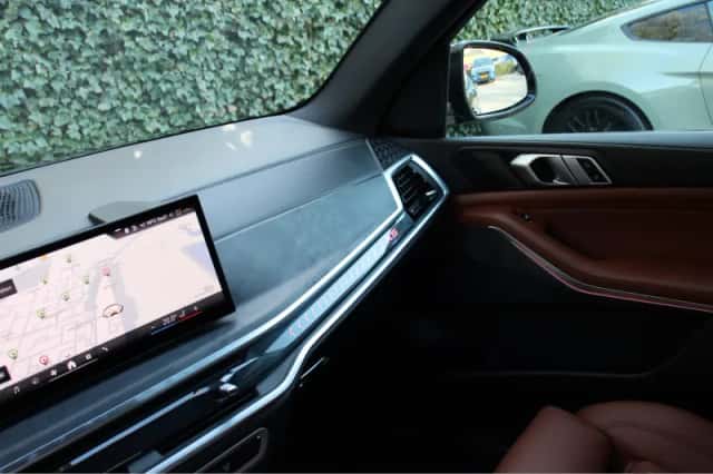 BMW X5 (2025) thumbnail 23