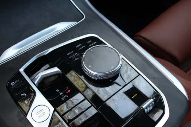 BMW X5 (2025) thumbnail 37